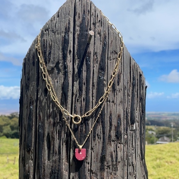Multi chain necklace with pink pendant paper clip - Picture 2 of 6